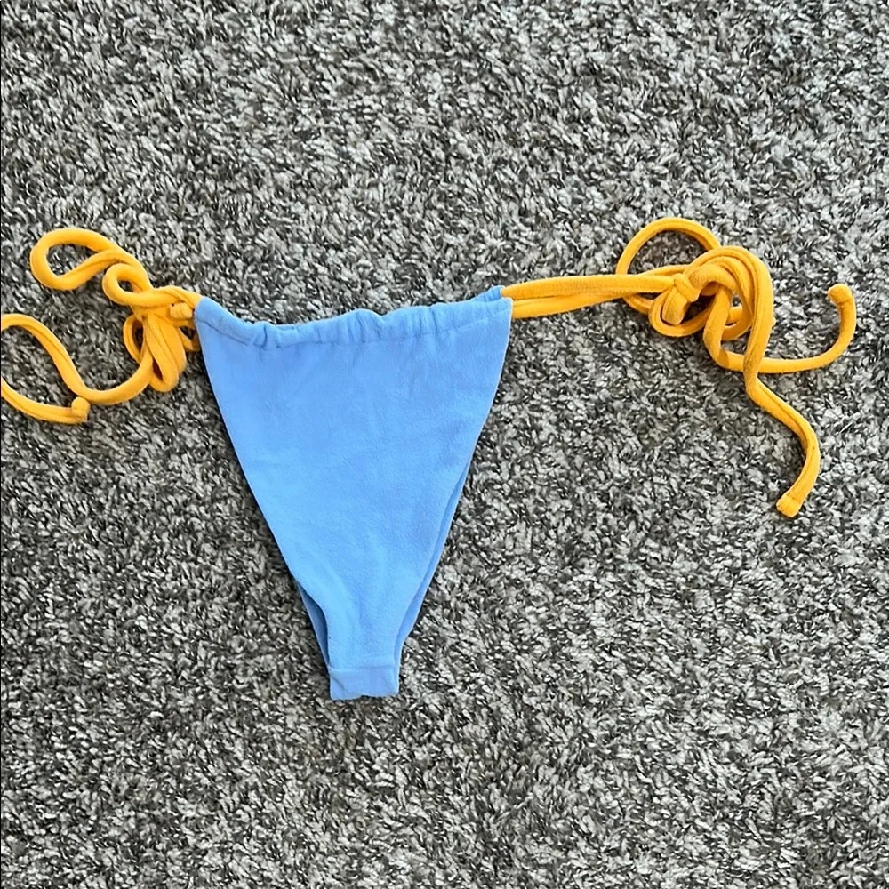 Frankies Bikinis Blue and Yellow Bikini Bottom Size Large